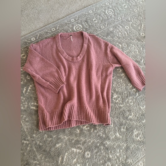 Free People Women's Over-sized Sweater, Size Large, Color Pink - Picture 2 of 8
